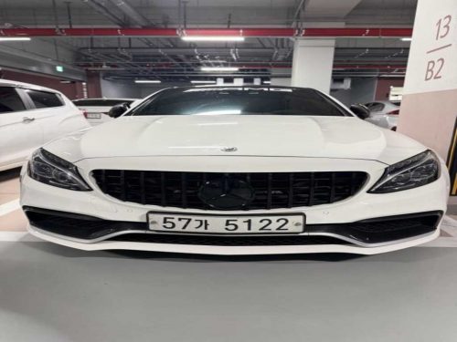 벤츠 C클래스 W205 C63 AMG 쿠페 사진 9