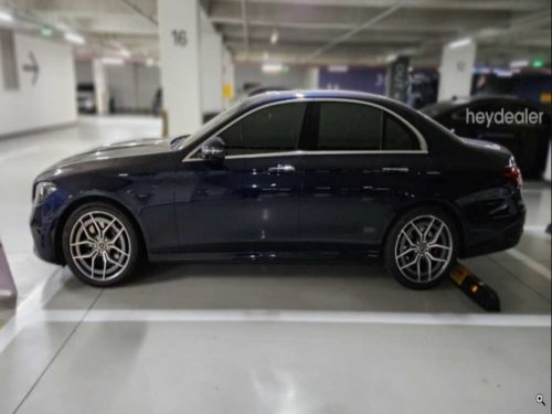 벤츠 E-클래스 W213 E220d 4MATIC AMG라인 사진 3