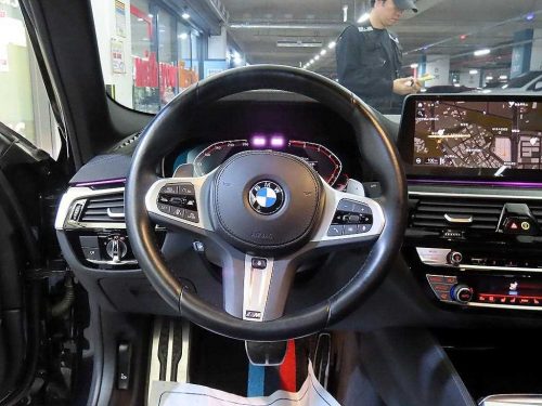 BMW 5시리즈 (G30) 530i M 스포츠 사진 8