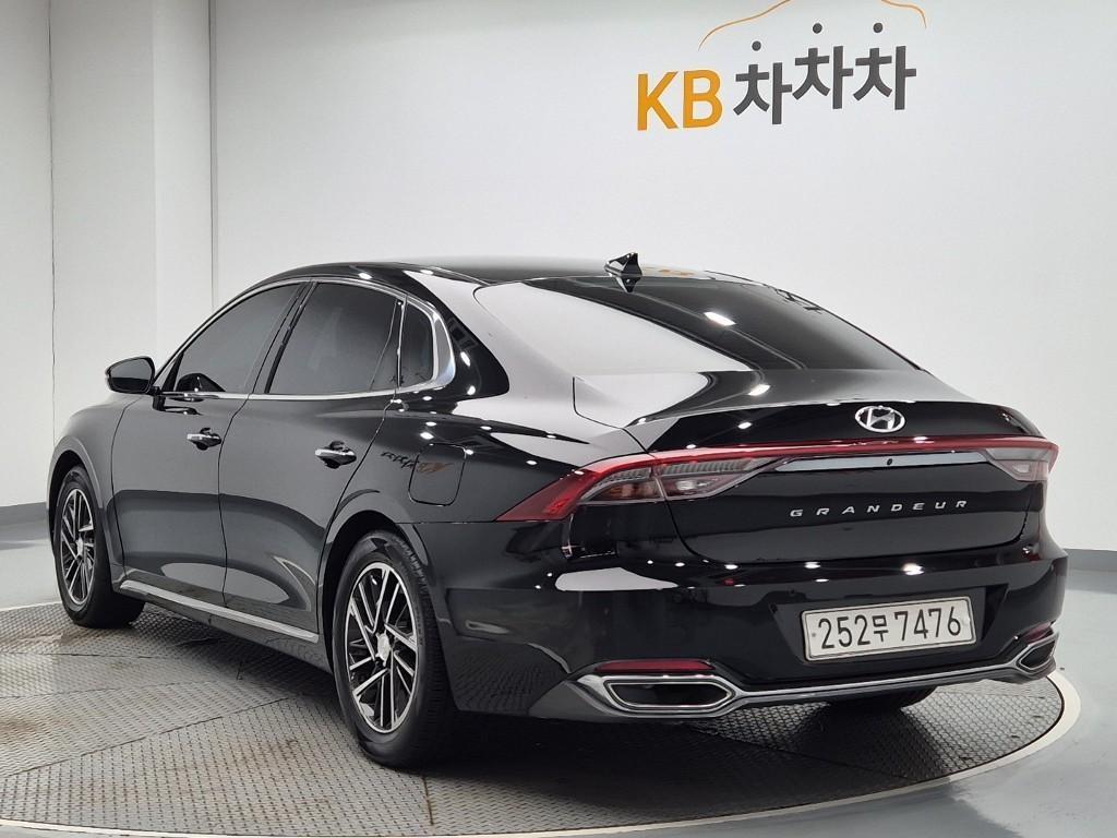 차량사진 2