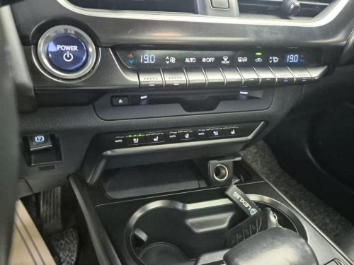 렉서스 UX 250h 2.0 2WD 사진 5
