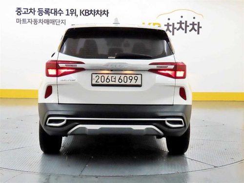 기아 셀토스 가솔린 1.6 터보 2WD 사진 3