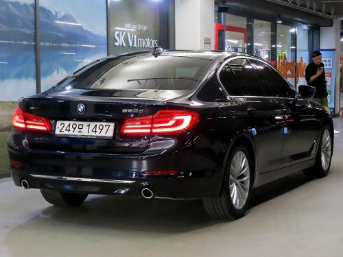 BMW 5시리즈 (G30) 520d 럭셔리 플러스 사진 4