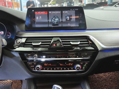 BMW 5시리즈 (G60) 520i 사진 11