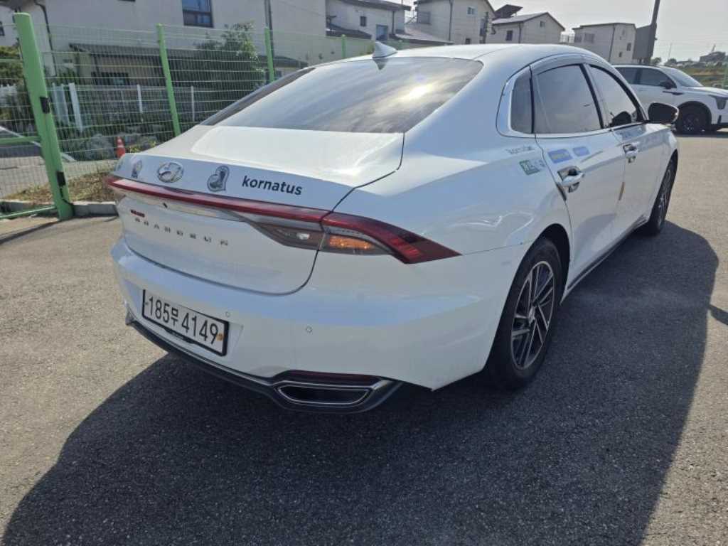 차량사진 2