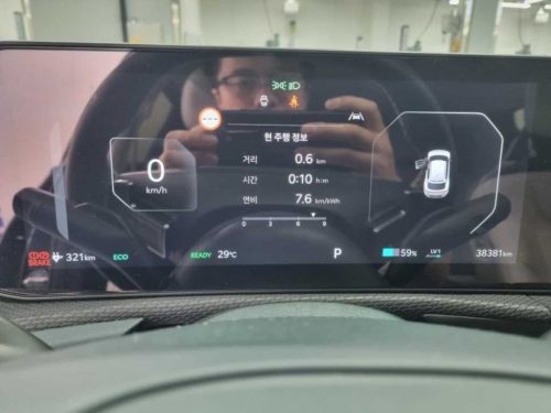 기아 더 뉴 EV6 롱레인지 4WD 사진 모두보기