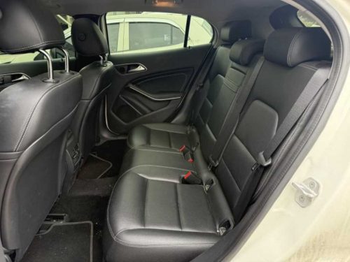 벤츠 GLA클래스 X156 GLA200 D 사진 모두보기