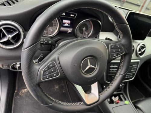 벤츠 GLA클래스 X156 GLA200 D 사진 11