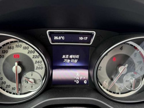 벤츠 GLA클래스 X156 GLA200 D 사진 17