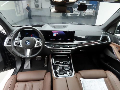 BMW X5 (G05) xDrive 50e xLine 사진 8