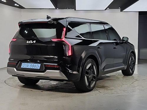 기아 EV9 롱레인지 4WD 사진 모두보기