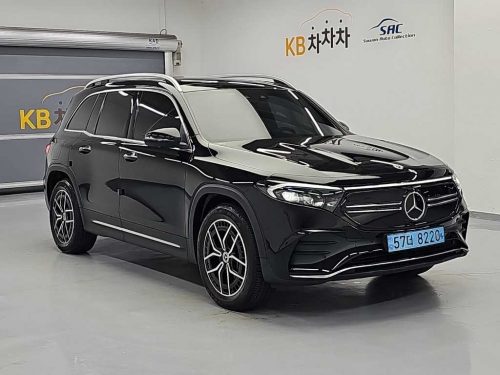 벤츠 EQB (X243) EQB 300 4MATIC AMG 라인 사진 모두보기