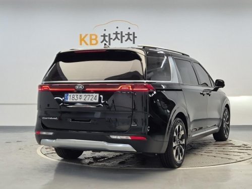 기아 카니발 4세대 디젤 9인승 노블레스 사진 3