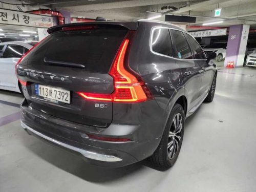 볼보 XC60(2세대) B5 AWD 인스크립션 사진 4