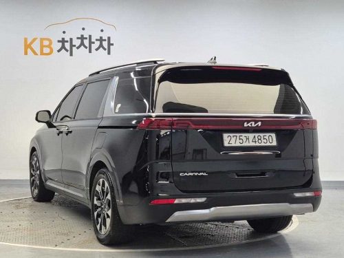 기아 카니발 4세대 디젤 9인승 노블레스 사진 2