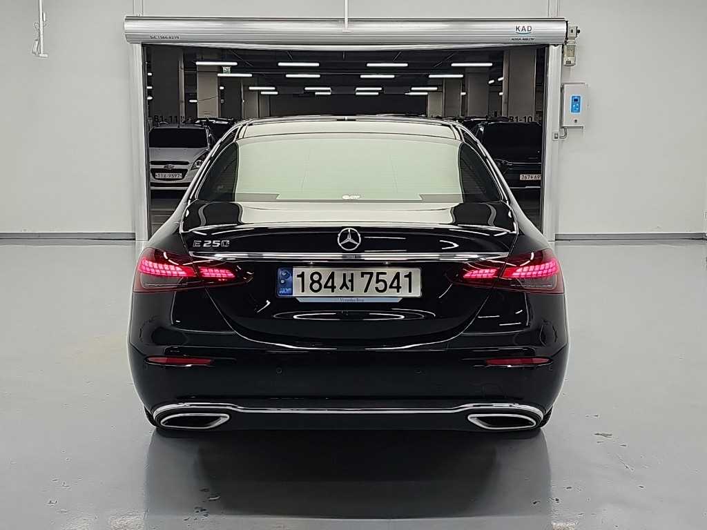 벤츠 E-클래스 W213 E250 아방가르드 사진 3