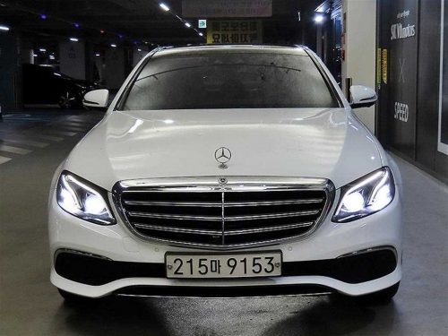 벤츠 E-클래스 W213 E300 4MATIC 익스클루시브 사진 2