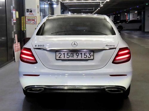 벤츠 E-클래스 W213 E300 4MATIC 익스클루시브 사진 5