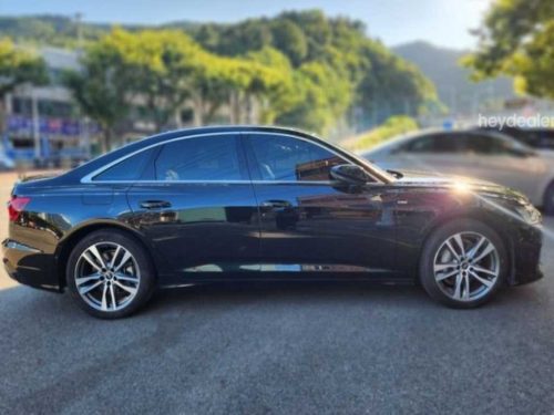 아우디 A6 (C8) 45 TFSI 프리미엄 사진 3