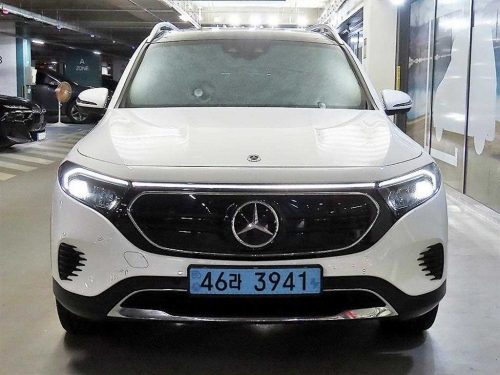 벤츠 EQB (X243) EQB 300 4MATIC 사진 2