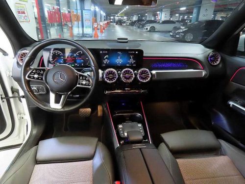 벤츠 EQB (X243) EQB 300 4MATIC 사진 10