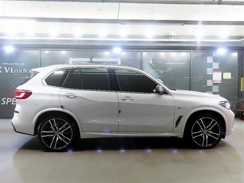 BMW X5 (G05) M50i 사진 3