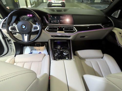 BMW X5 (G05) M50i 사진 10