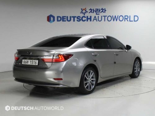 렉서스 뉴ES300h 슈프림 사진 2