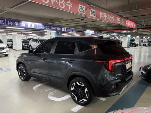 기아 더 뉴 셀토스 가솔린 1.6 터보 2WD 사진 4