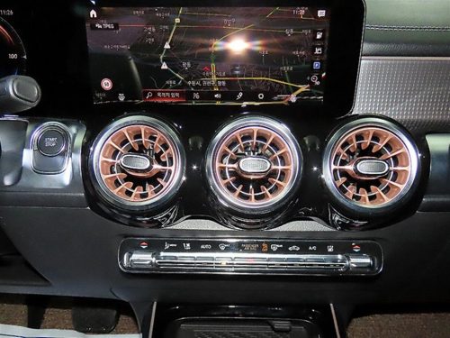 벤츠 EQB (X243) EQB 300 4MATIC AMG 라인 사진 11
