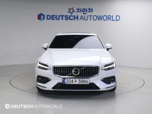 볼보 S60(3세대) B5 인스크립션 사진 3
