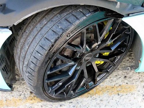 아우디 R8 5.2 V10 쿠페 사진 18