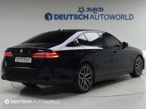 BMW 5시리즈 (G60) 520i 사진 2