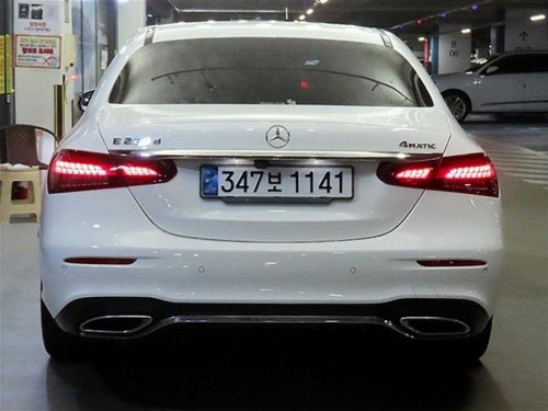 벤츠 E-클래스 W213 E300 4MATIC 익스클루시브 사진 5