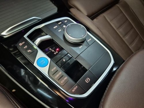 BMW iX3 M 스포츠 사진 8
