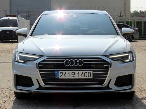 아우디 A6 (C8) 45 TFSI 콰트로 프리미엄