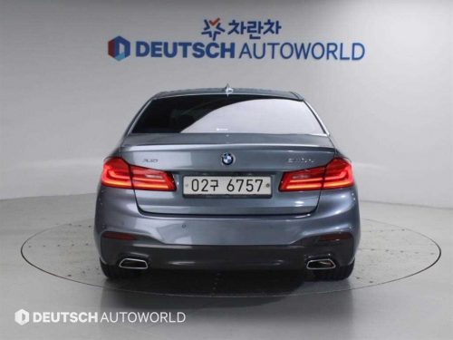 BMW 5시리즈 (G30) 520d xDrive M 스포츠 사진 4
