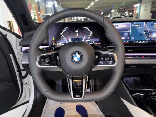 BMW 5시리즈 (G60) 520i 사진 9