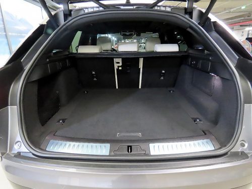 랜드로버 레인지로버 벨라 3.0 D300 R-다이나믹 SE 사진 16