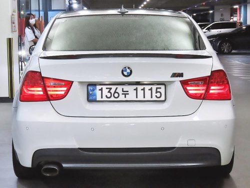 BMW 3시리즈 (E90) 320d 세단 사진 5