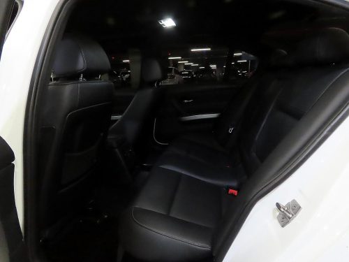 BMW 3시리즈 (E90) 320d 세단 사진 모두보기
