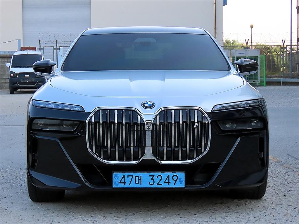 BMW BMW i7 xDrive 60 M 스포츠 이그제큐티브 팩