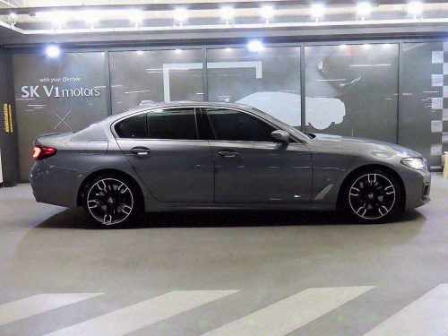 BMW 5시리즈 (G30) 520i M 스포츠 사진 3