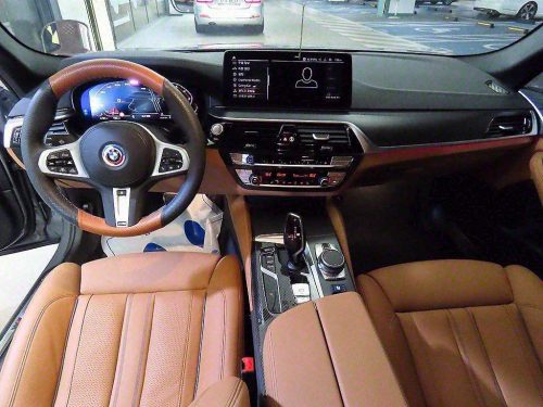 BMW 5시리즈 (G30) 520i M 스포츠 사진 10