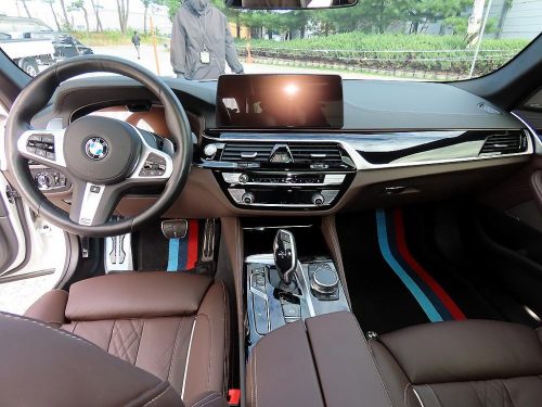BMW 5시리즈 (G30) 530i M 스포츠 사진 모두보기