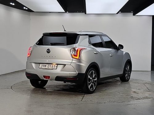 KG모빌리티(쌍용) 티볼리 디젤 2WD 1.6 VX 사진 4