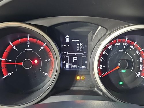 KG모빌리티(쌍용) 티볼리 디젤 2WD 1.6 VX 사진 모두보기