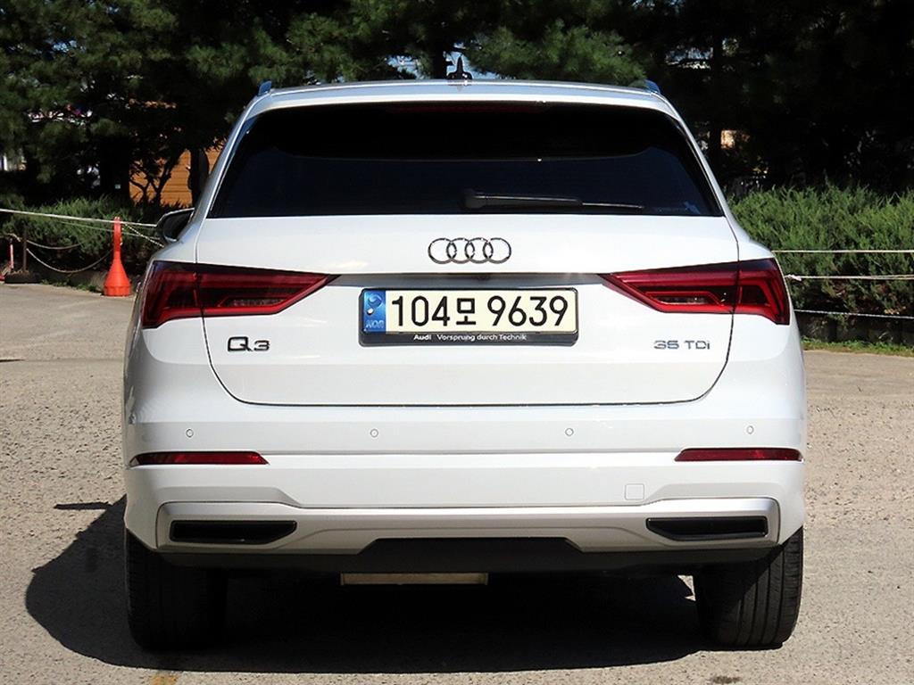 아우디 Q3 (F3) 35 TDI 사진 4