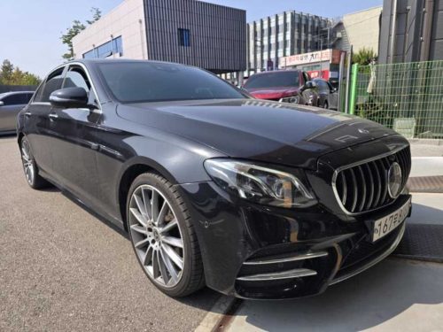 벤츠 E-클래스 W213 E350 4MATIC AMG LINE 사진 2