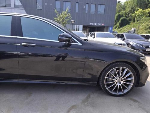 벤츠 E-클래스 W213 E350 4MATIC AMG LINE 사진 4